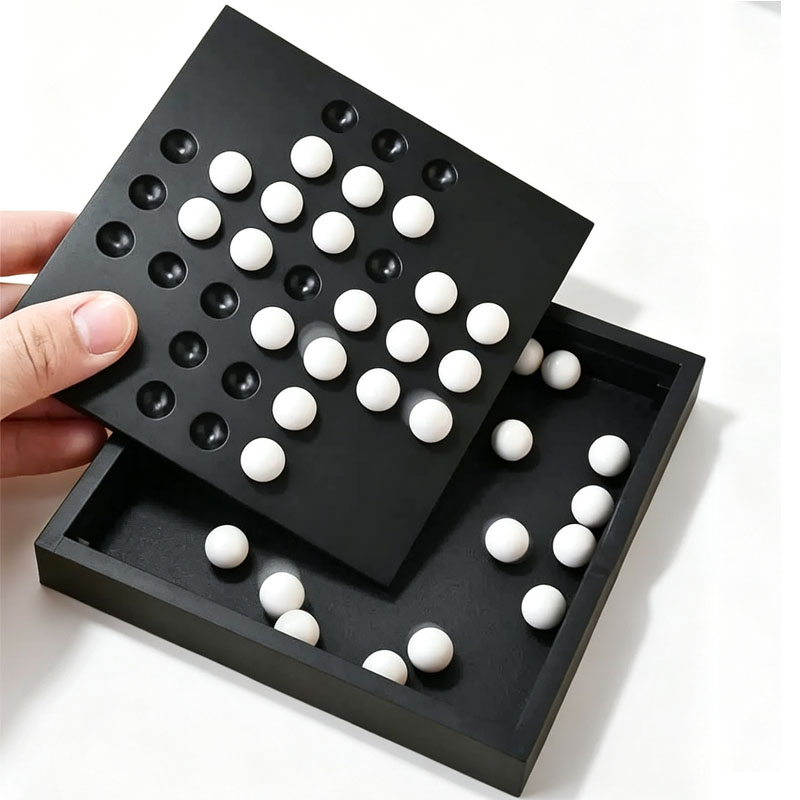Europe Classic Single Chess Pe - огляд і ціна Board Game Enthusiast