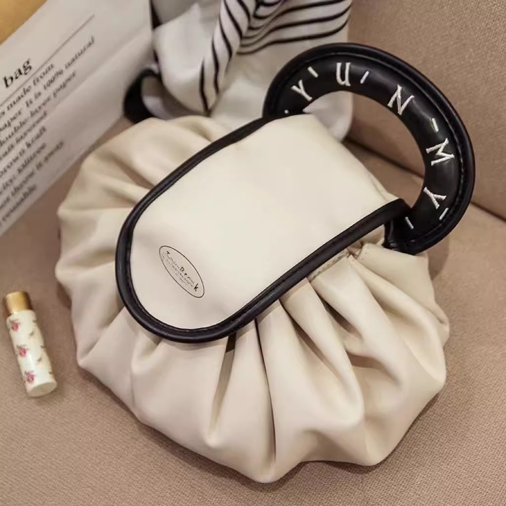 Lazy Cosmetic Bag Women's 2024 - огляд і ціна Tile Bag Drawstring