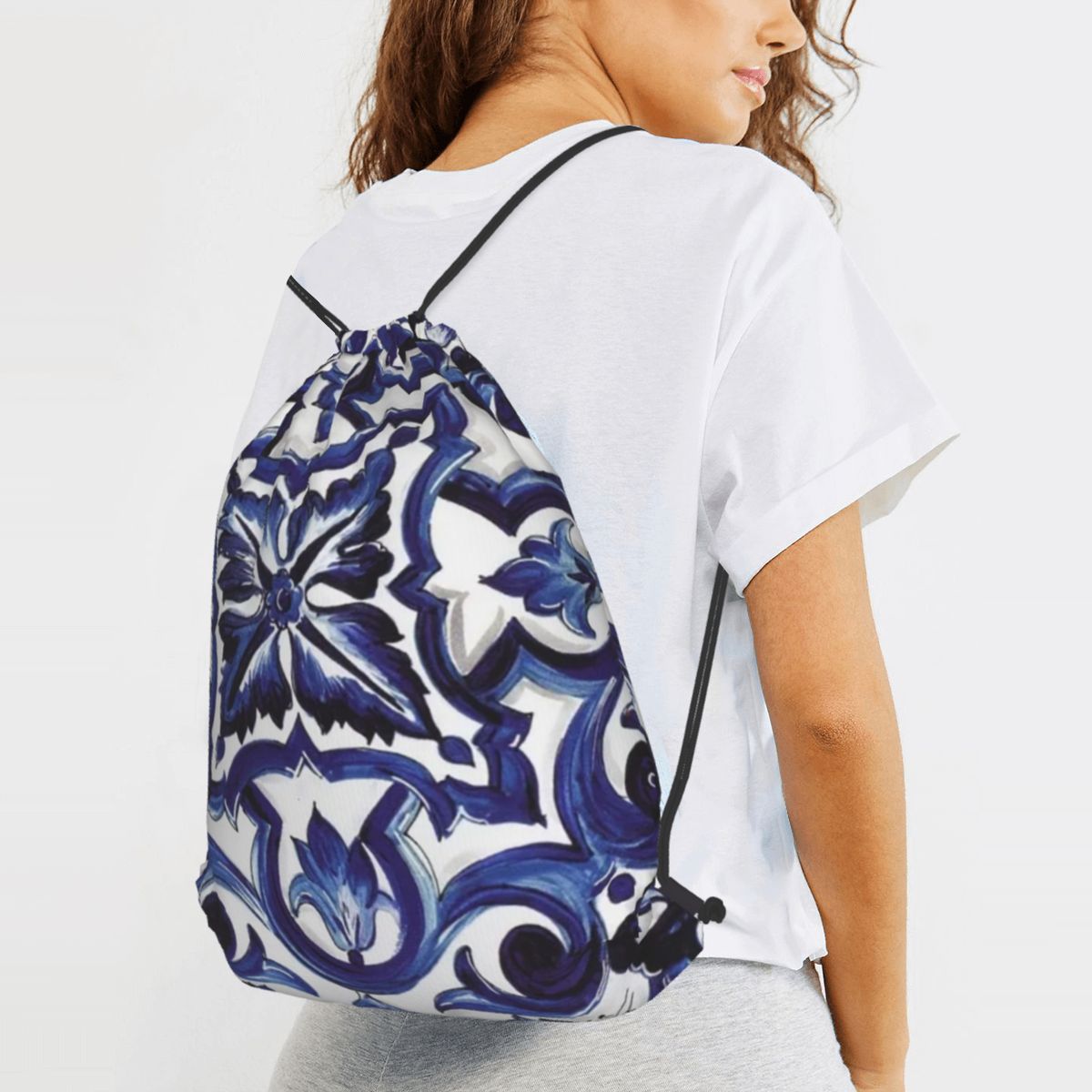 Blue Ornate Floral Mediterrane - огляд і ціна Tile Bag Drawstring