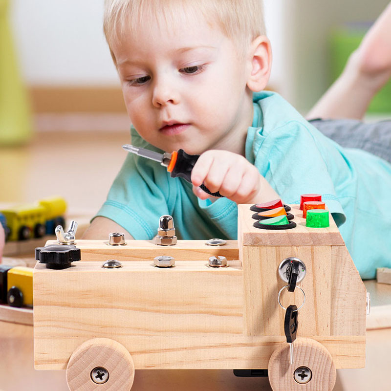 Wooden Montessori Busy Board S - огляд і ціна Board Game Review